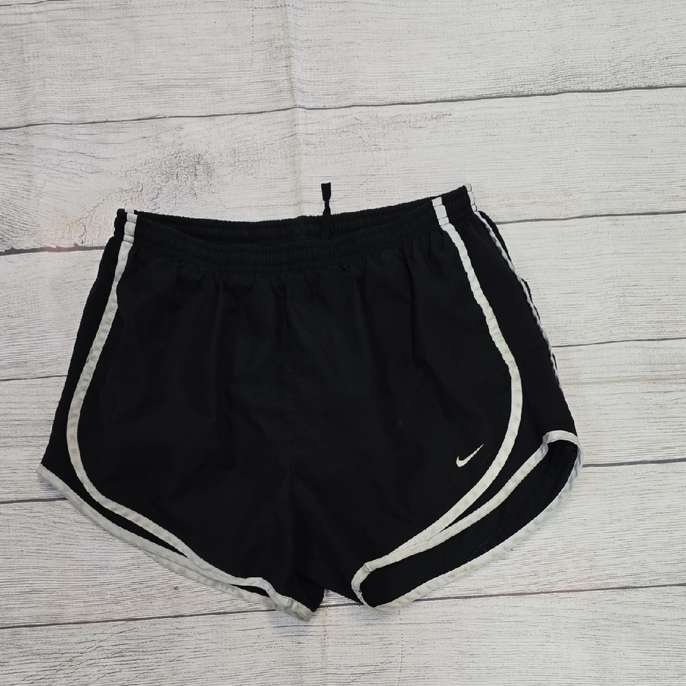Nike Black Athletic Shorts Lightweight Elastic Waist